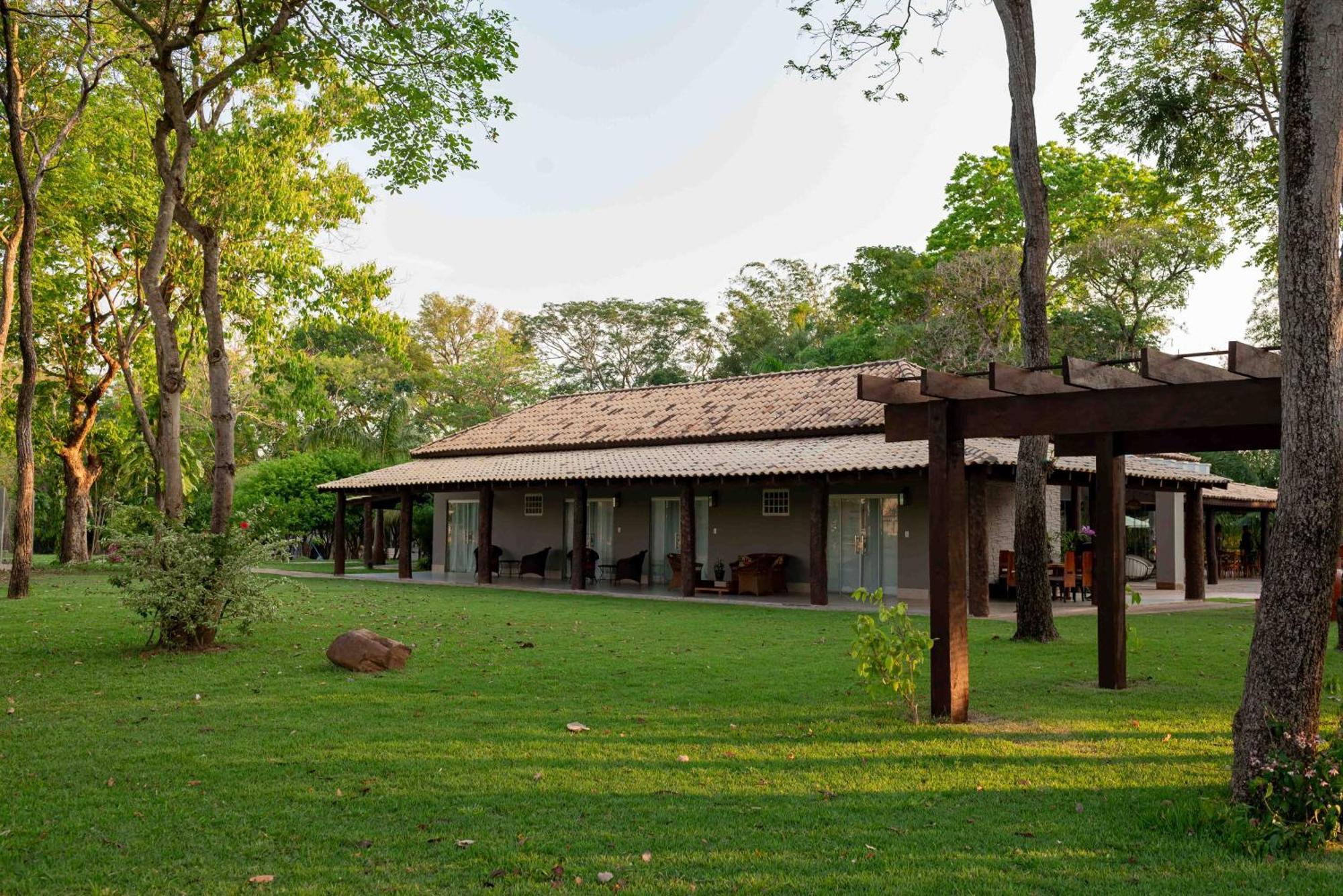 Spa Agua Milagrosa Cuiabá Exterior photo