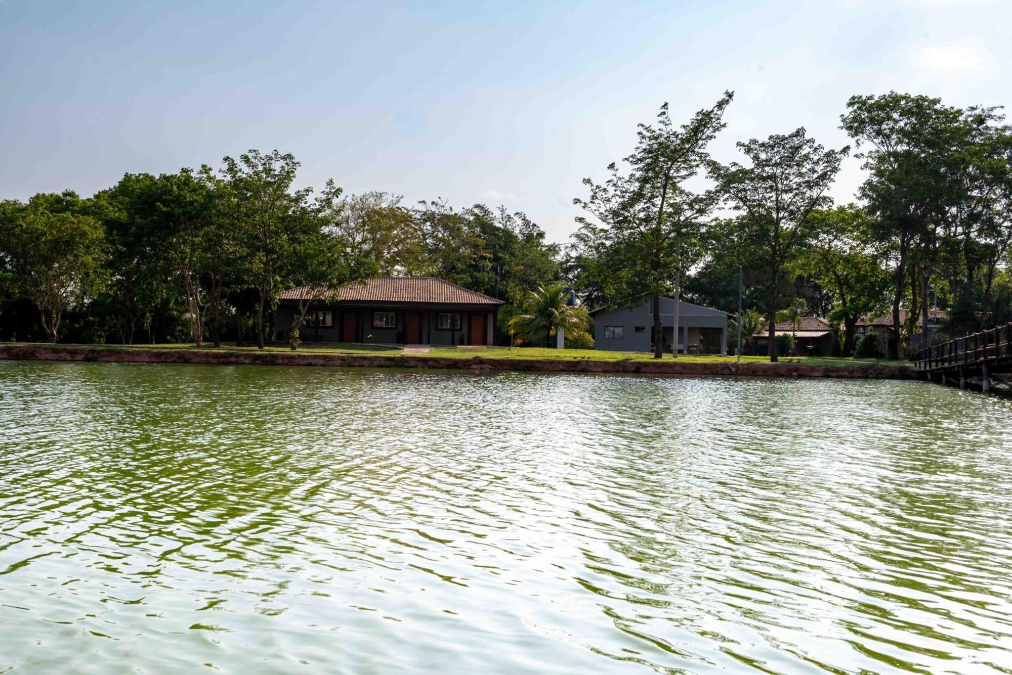 Spa Agua Milagrosa Cuiabá Exterior photo