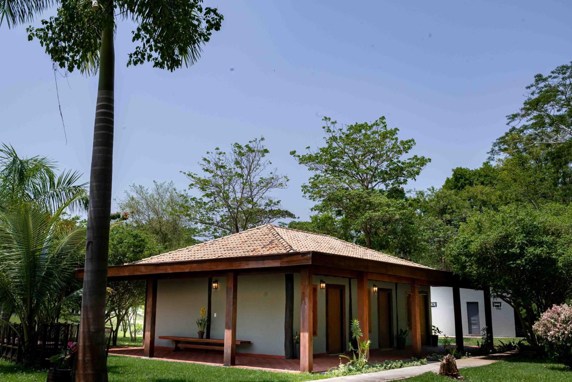 Spa Agua Milagrosa Cuiabá Exterior photo